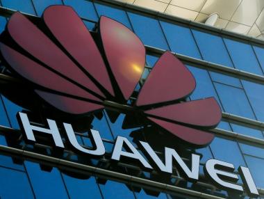 САЩ повдигнаха криминални обвинения срещу Huawei