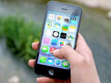 Apple призна за бъг във FaceTime, който позволява подслушване