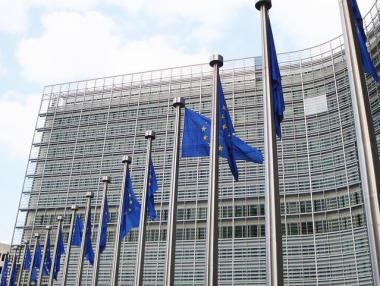 ЕК обвини 8 банки в картел