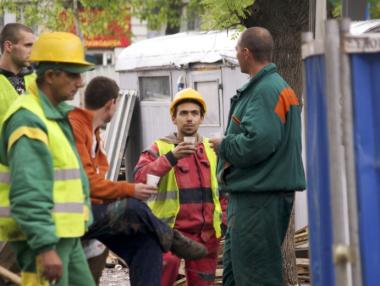 България е с най-ниска минимална заплата в ЕС