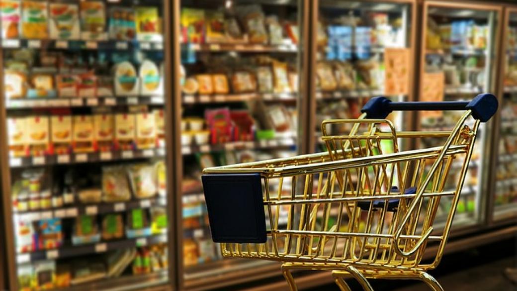 Франция задължи магазините да печелят минимум 10% от хранителните стоки