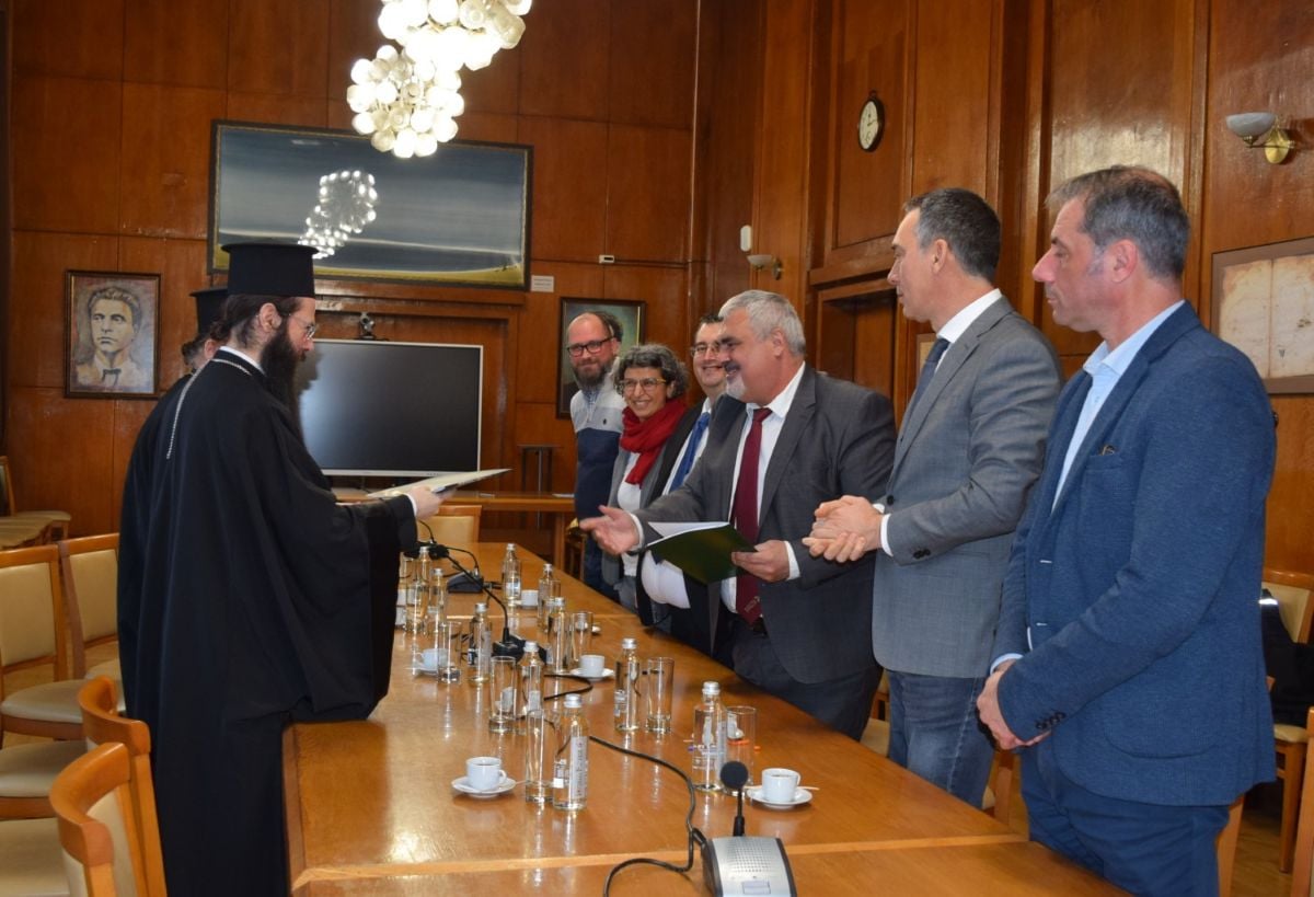 подписване на договор