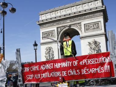 „Жълтите жилетки“ отново протестираха във Франция