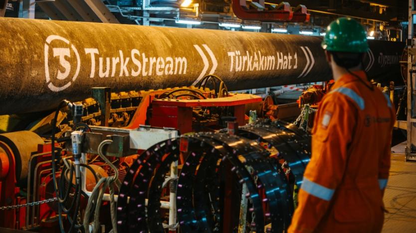 „Газпром” си избра кой да строи „Турски поток” в България, твърди РБК
