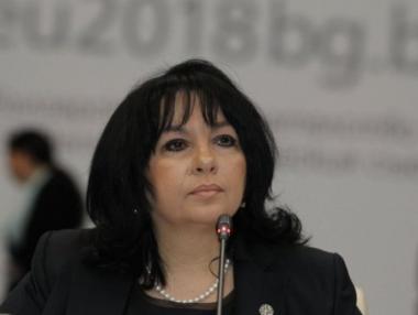 Теменужка Петкова: Няма да станем по-зависими от Русия