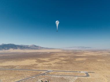 Летящи клетъчни кули са следващата 5G стъпка