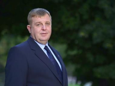 България ще иска разсрочено плащане на новите изтребители