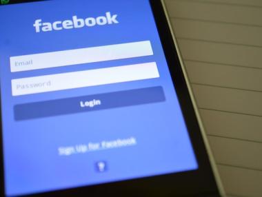 Турция глоби Facebook с $270 000 за нарушения с лични данни