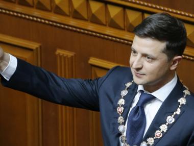 Володимир Зеленски положи клетва като президент на Украйна