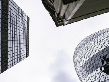 Части от британския финансов сектор не са готови за „твърд Brexit”