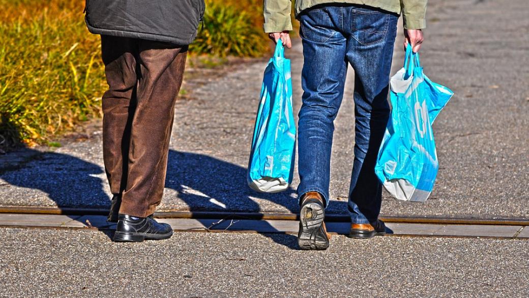 И Нова Зеландия забрани употребата на найлонови торбички