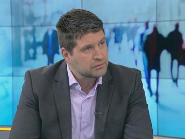 Росен Бъчваров : Ако се наложи, ще спираме някои електронни услуги на НАП