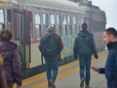 Билетната система на БДЖ няма да заработи напълно и тази година