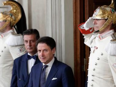 Конте пак ще прави кабинет в Италия