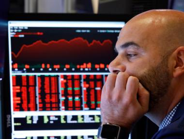 Сътресенията във Великобритания оцветиха в червено европейските борси