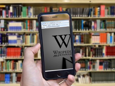 И Wikipedia е станала обект на хакерска атака