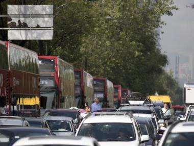 Германия обмисля как да вдигне цените на горивата и въглеродните емисии