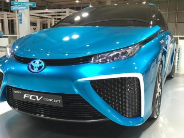 Toyota пуска втора генерация на водородния си модел Mirai