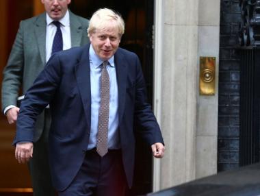 Джонсън се отказа от „твърд“ Brexit на 31 октомври