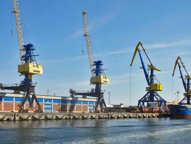 Петролните пазари догодина може да се сблъскат с пресищане