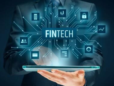 Технологичните фирми не са най-голямата заплаха за банките