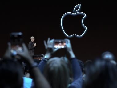 Директорът на Apple не вярва в лобизма, но компанията харчи милиони за това