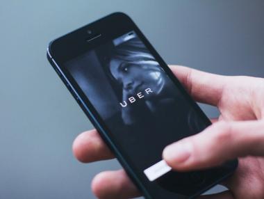 Конкурентите на Uber в Лондон се мобилизират