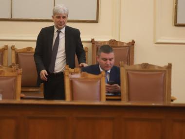 Димов: Обмисля се вариант общините разсрочено да плащат за депониране на отпадъци