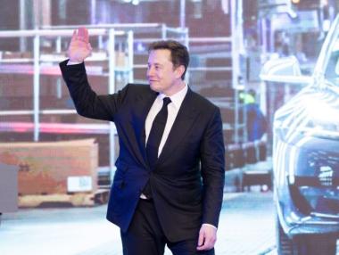 Мъск е все по-близо до получаването на първи бонус от $346 млн.