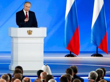 Путин уволни цялото правителство