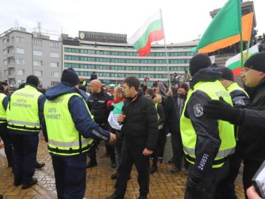 Хотелиери и ресторантьори в сблъсък с полицията заради Наредба Н-18 (обновена)