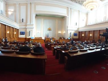 Парламентът задължи правителството да спаси въглищните централи