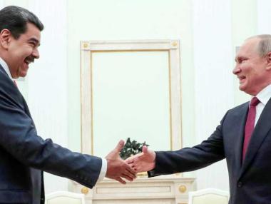 Цените на петрола се повишиха след санкциите срещу фирма на „Роснефт“