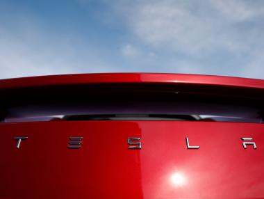 Panasonic прекратява соларното партньорство с Tesla