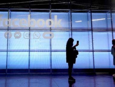 Сянката на Cambridge Analytica надвисна над Facebook в Австралия