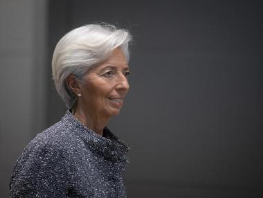 ЕЦБ обяви нова програма за изкупуване на облигации за 750 млрд. евро