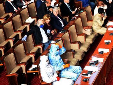 Ценовият контрол и цензурата отпаднаха окончателно от извънредния закон