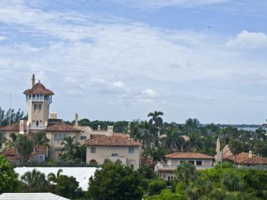 Бизнесите на Тръмп няма да получават помощ от новия пакет стимули