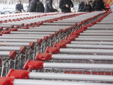 Веригите ще убеждават българските производители, че купуват достатъчно от тях