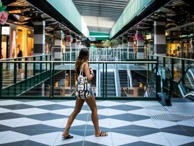 Световната икономика ще загуби от Covid-19, колкото ако остане без Япония