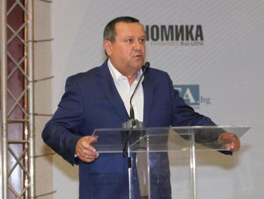 Хасан Адемов е изписан от болницата след лечението за Covid-19