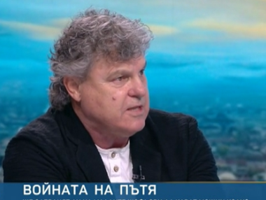 Автоинструктори подготвят национален протест в началото на май