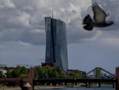 Инвеститорите очакват решението на ЕЦБ за лихвите