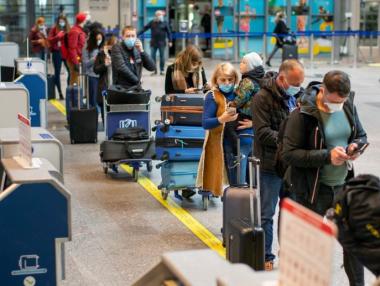Полетите в ерата на коронавирус: Задължителни маски и без изпращане на летището