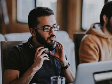 Covid-19 с риск да бележи младите хора за целия им трудов живот