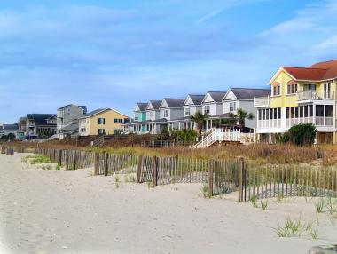 Кризата освободи имотите в София и засили интереса към морето