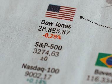 Лошите данни за БВП потопиха американските индекси