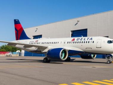 Delta Air Lines тества всичките си 75 хил. служители