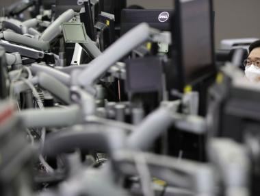 Технологичните компании отново движат индексите