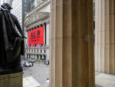 Оптимизмът около Covid-ваксината повиши щатските индекси